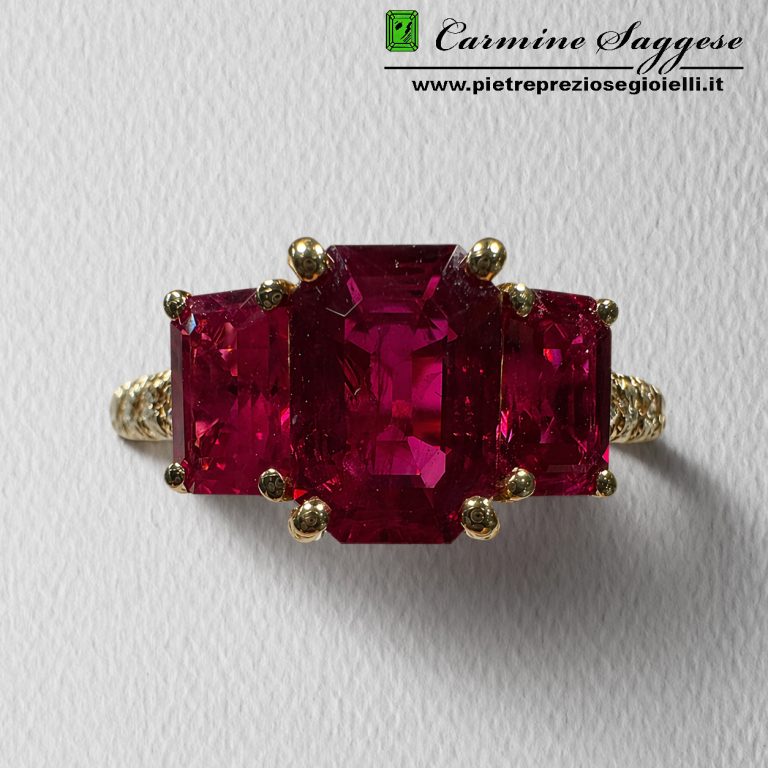 ANELLO ORO RUBINO 3 TAGLIO SMERALDO